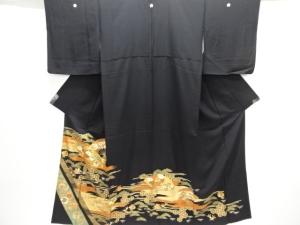 扇に松・宝尽くし模様刺繍留袖(比翼付き)
